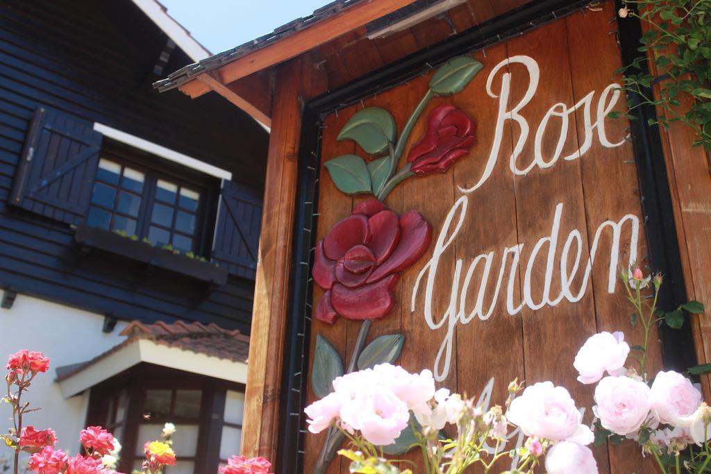 Apart Rose Garden Сан-Мартин-де-лос-Андес Экстерьер фото